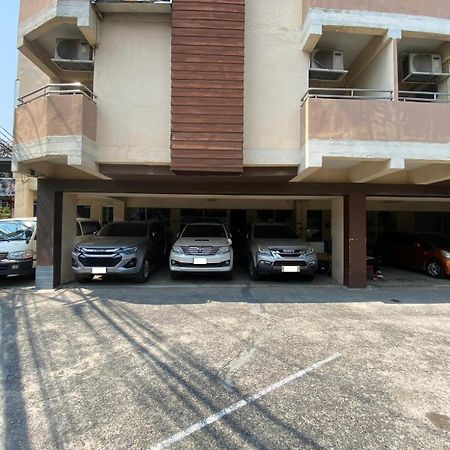 ノンタブリーLadapan Mansionアパートメント エクステリア 写真