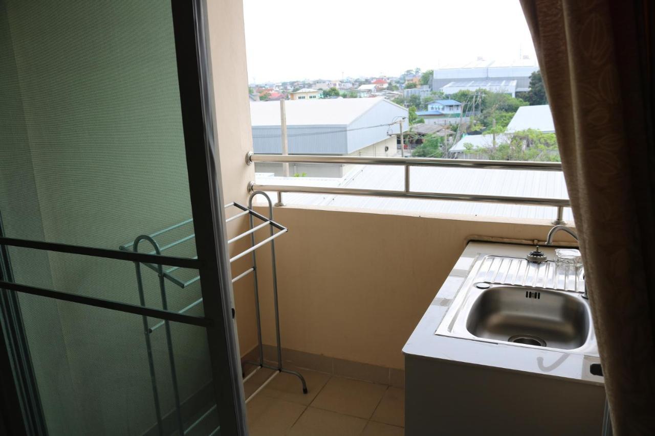 ノンタブリーLadapan Mansionアパートメント エクステリア 写真